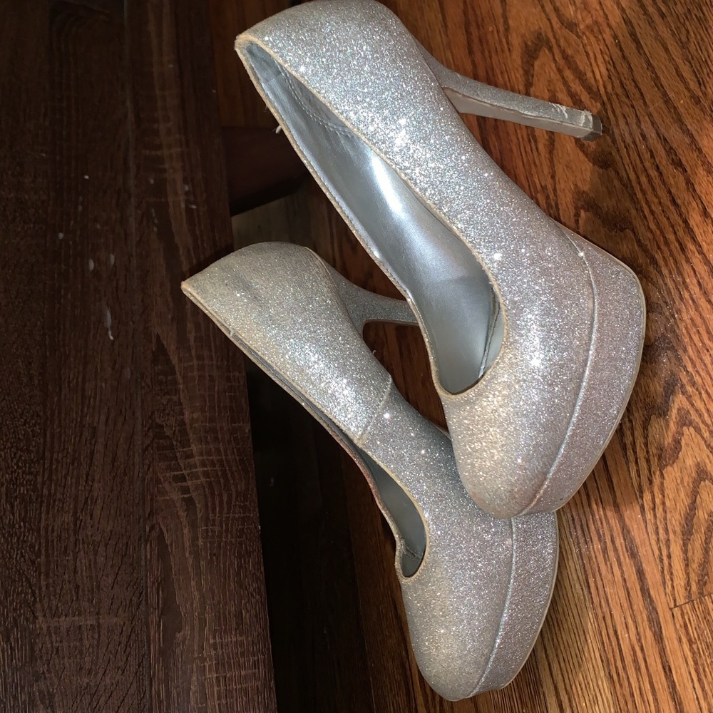 Silver sparkle high heals.